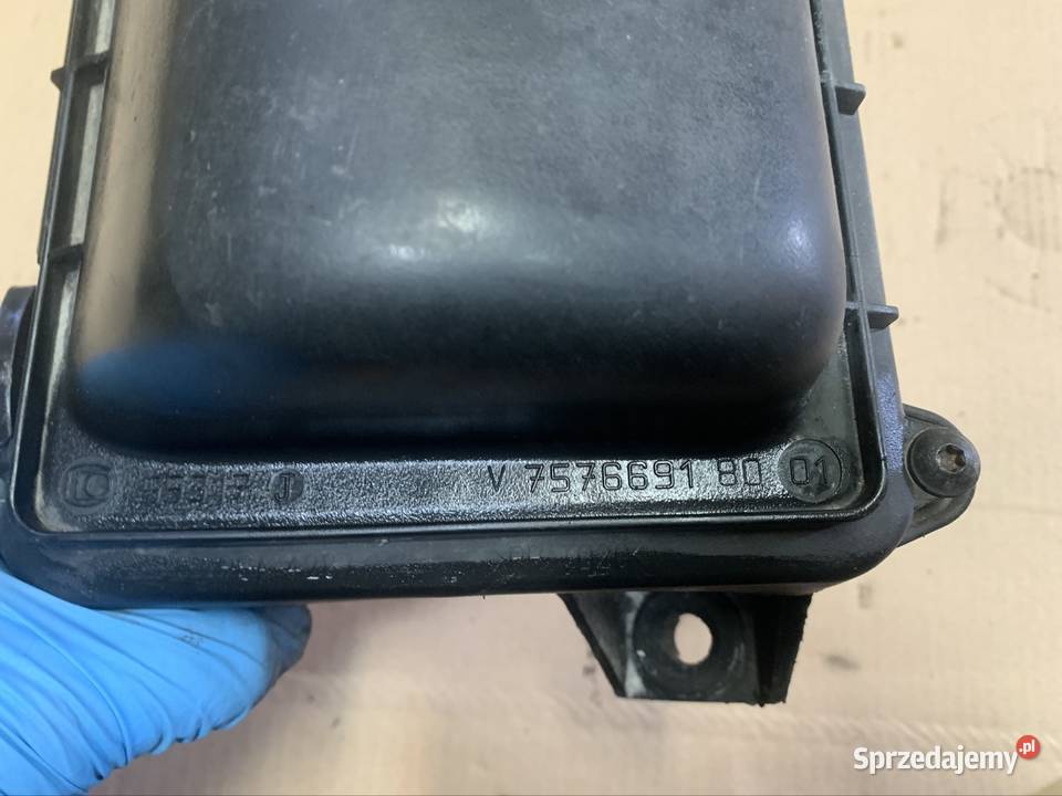V757669180 obudowa filtra powietrza citroen c4 I Przewody powietrza Szczecin