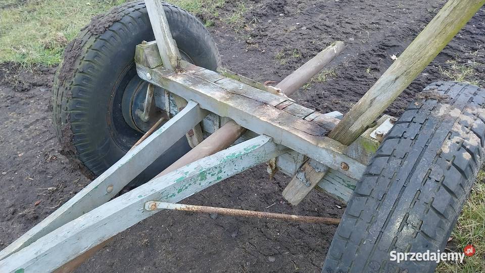 Wóz do ciągnika uszkodzony Kończyce