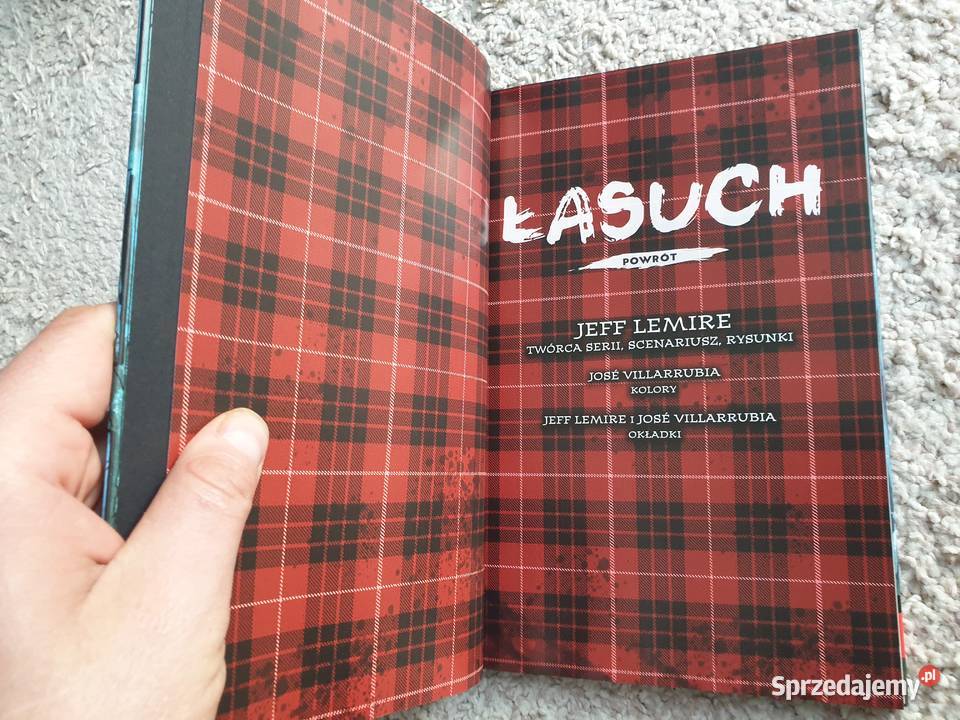 Łasuch Powrót DC Black Label kredowy papier