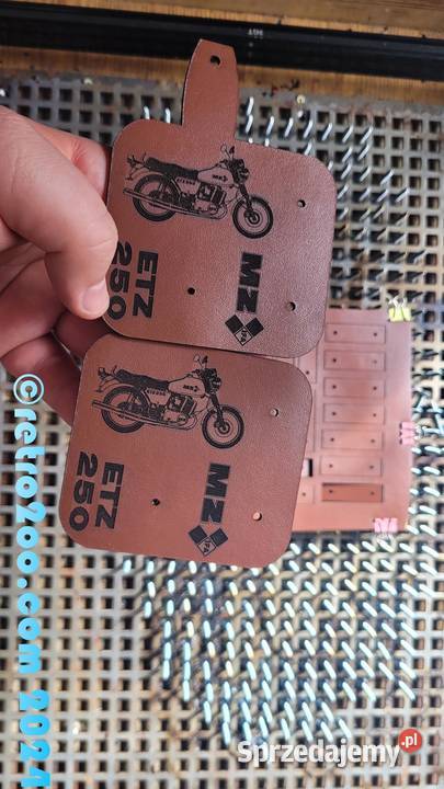 MZ ETZ 250 etui brelok klucze DDR PRL kluczyki podkarpackie Krosno