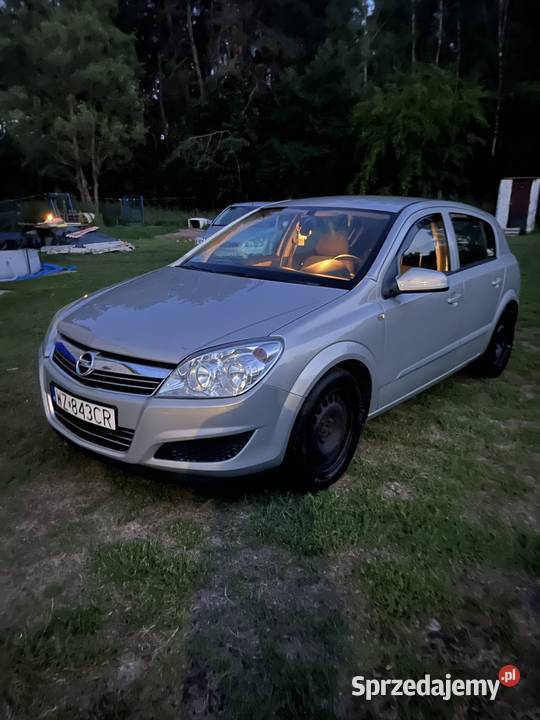 Opel astra h 16 benzyna Jedlińsk