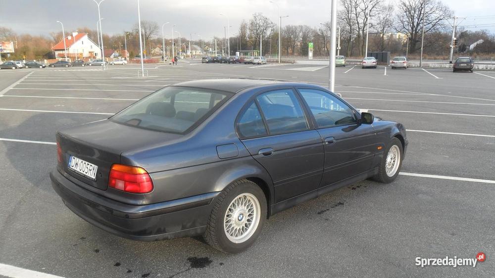 BMW E39 528i sedan limuzyna światła przeciwmgłowe Wrocław sprzedam