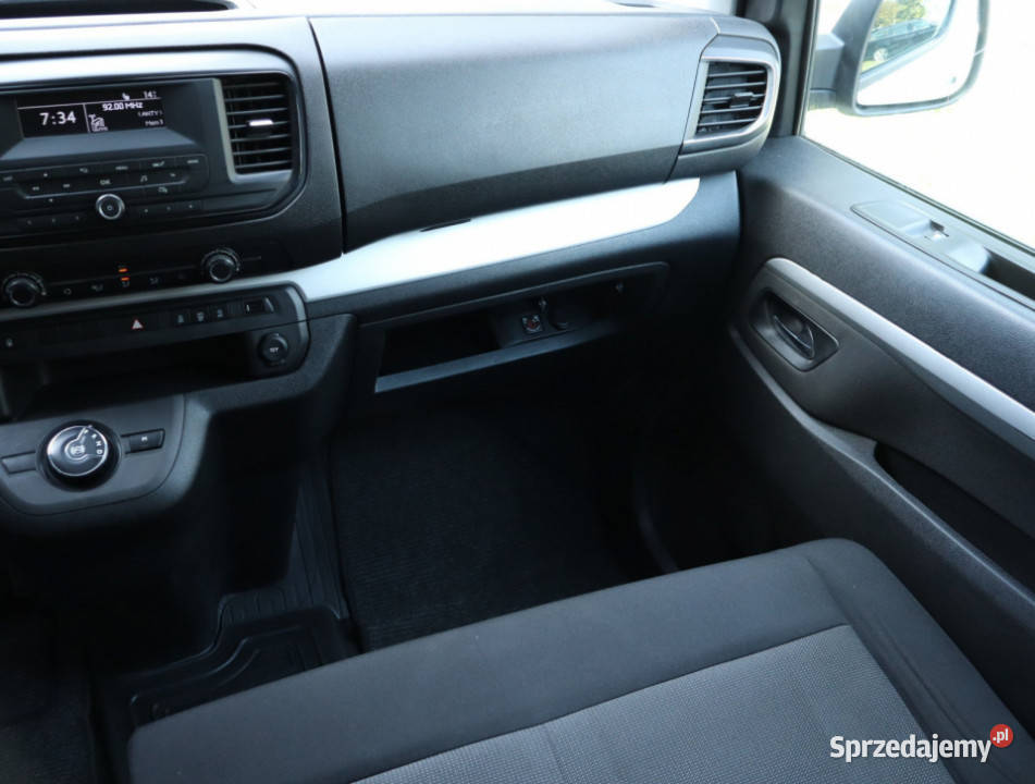 Toyota ProAce Verso 20 D4D czujnik parkowania