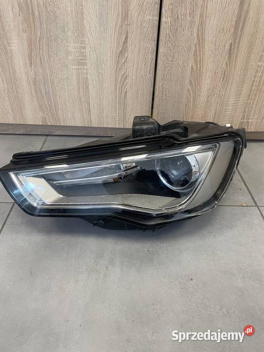 Audi 8v0 a3 xenon reflektor lewy przód osobowe Części Kozubszczyzna