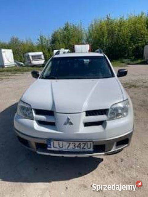Mtsubshi Outlander 24 4x4 2006 sprzedam