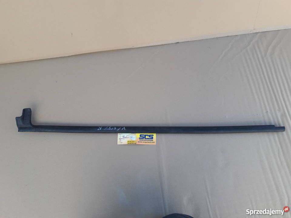 MERCEDES VITO 447 USZCZELAK GÓRNA DRZWI Bieleń