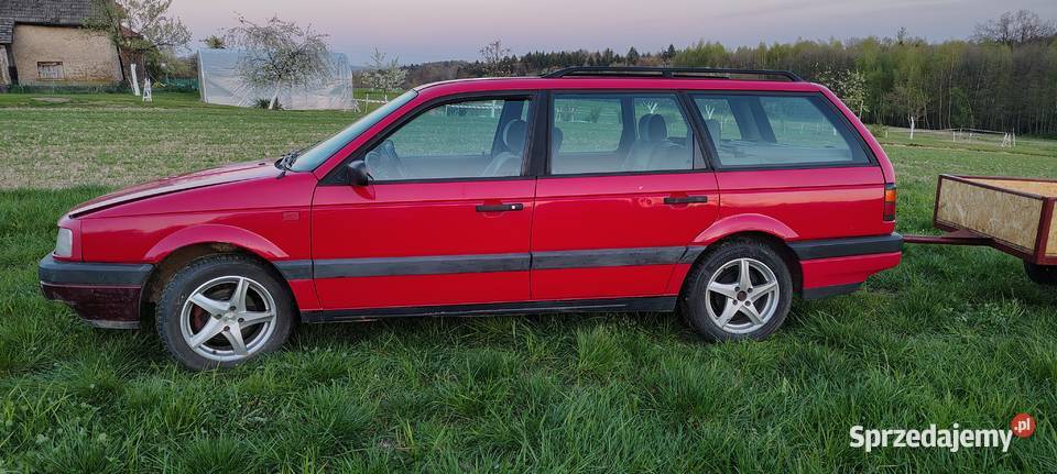 czerwony Passat z absem i klimatyzacją sprzedam