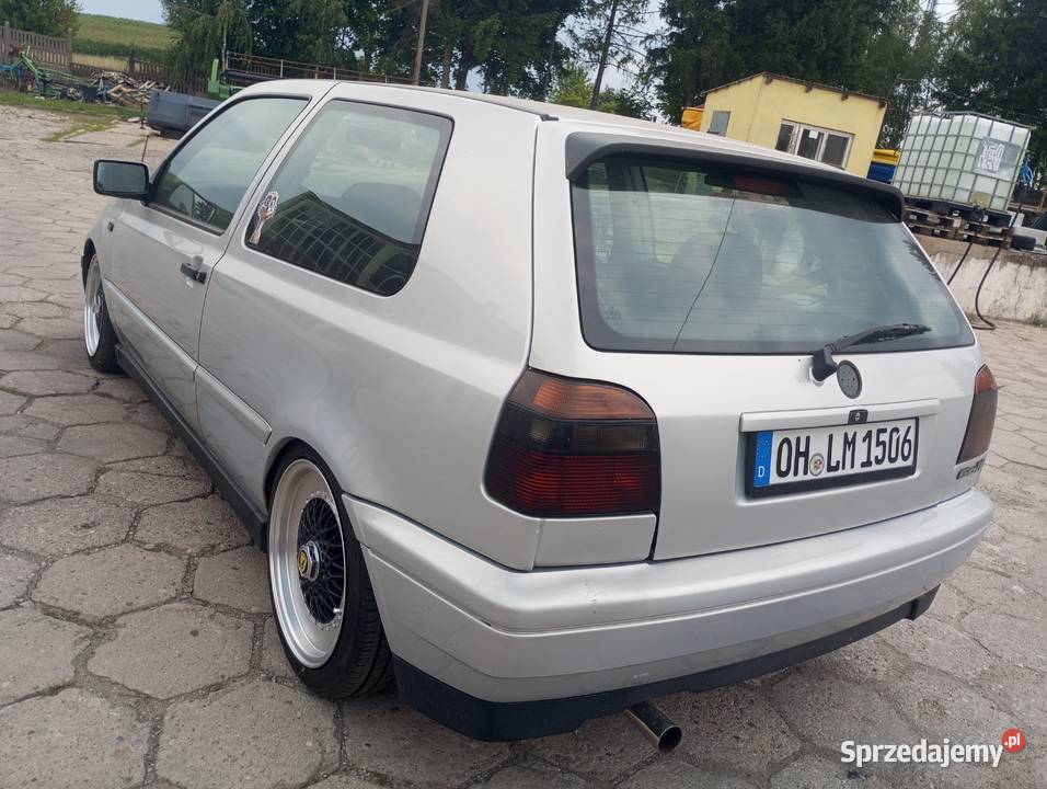 Volkswagen Golf Mk 3 18 benzyna klimatyzacja regulowane zawieszenie Świecie nad Osą sprzedam
