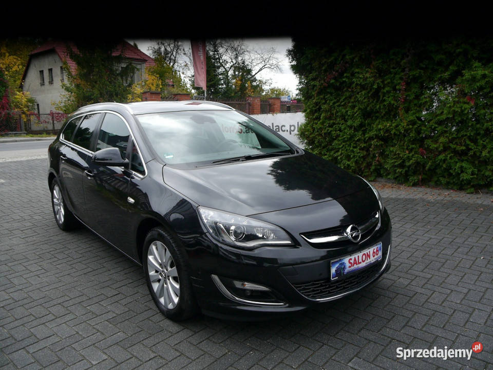 Opel Astra 16 Xenon Navi Skóra Stan b podgrzewane fotele Częstochowa