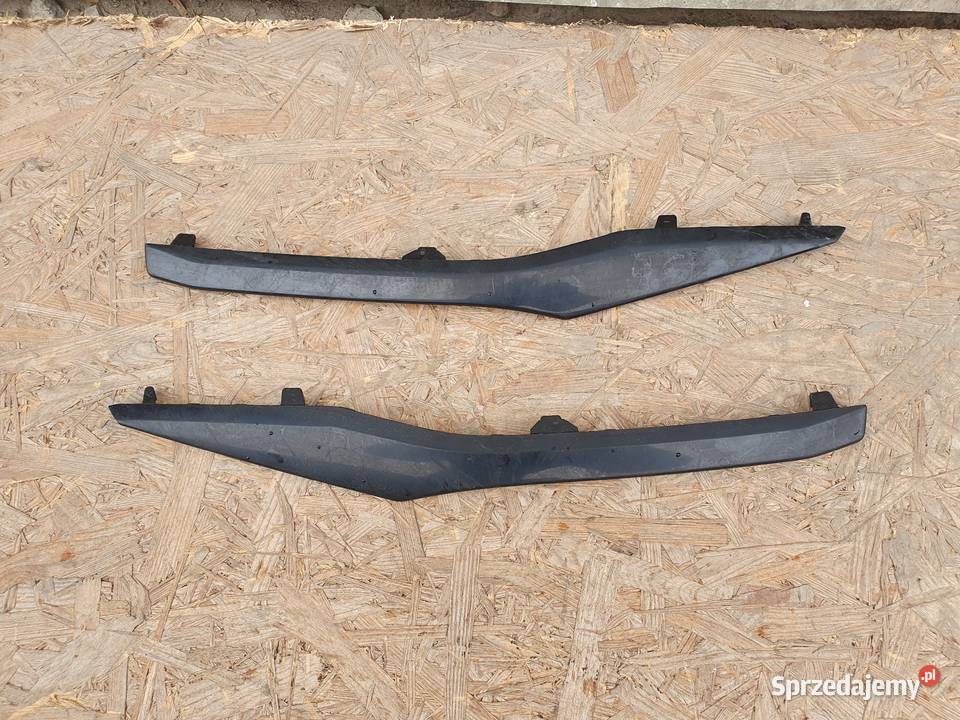 BMW 1 F40 LISTWA PRAWA ZDERZAKA PRZÓD osobowe Międzychód