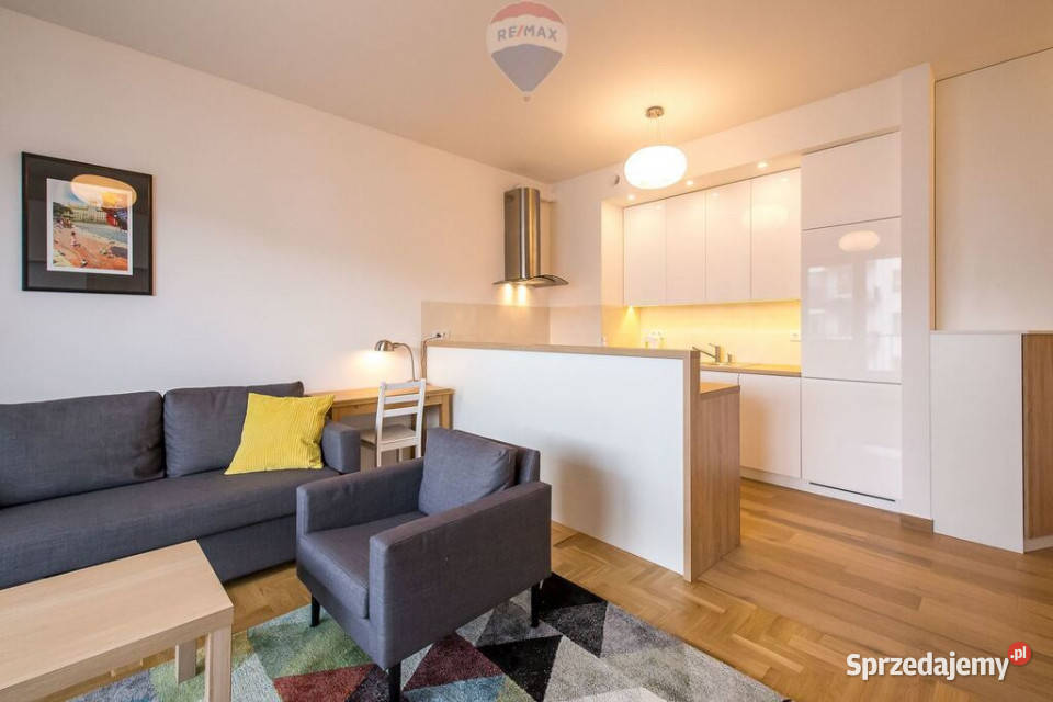 Umeblowane Duży balkon 2 pok 43 m2