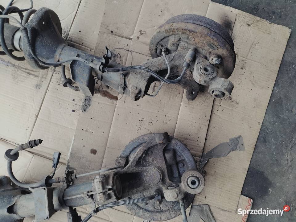 MONDEO MK1 MK2 TYŁ piasta makperson sprężyna Kamień-Kolonia