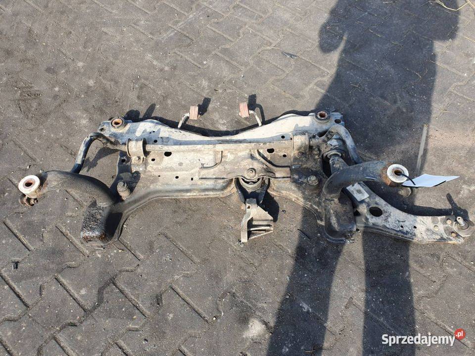 SANKI PRZEDNIE FORD C