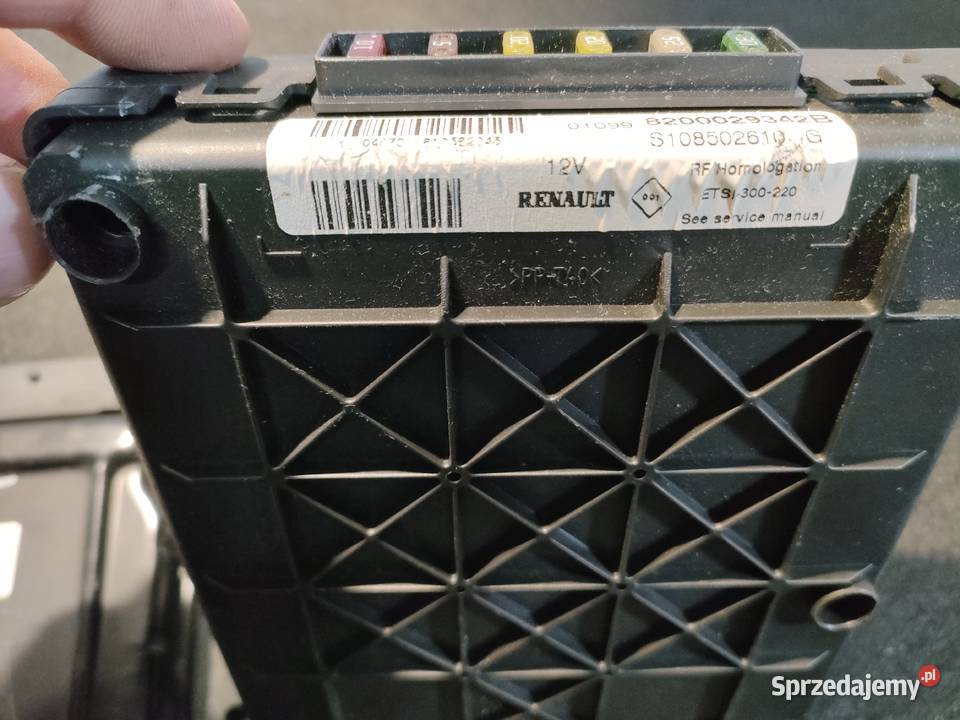 Scenic I lift Megane I lift 2016V zestaw osobowe Swarzędz sprzedam