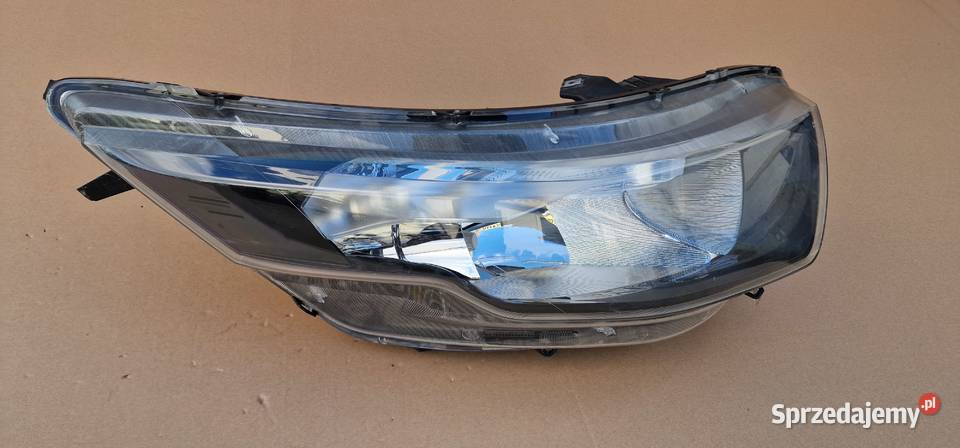 IVECO DAILY IV LAMPA REFLEKTOR PRAWY 5801473749 Bieleń