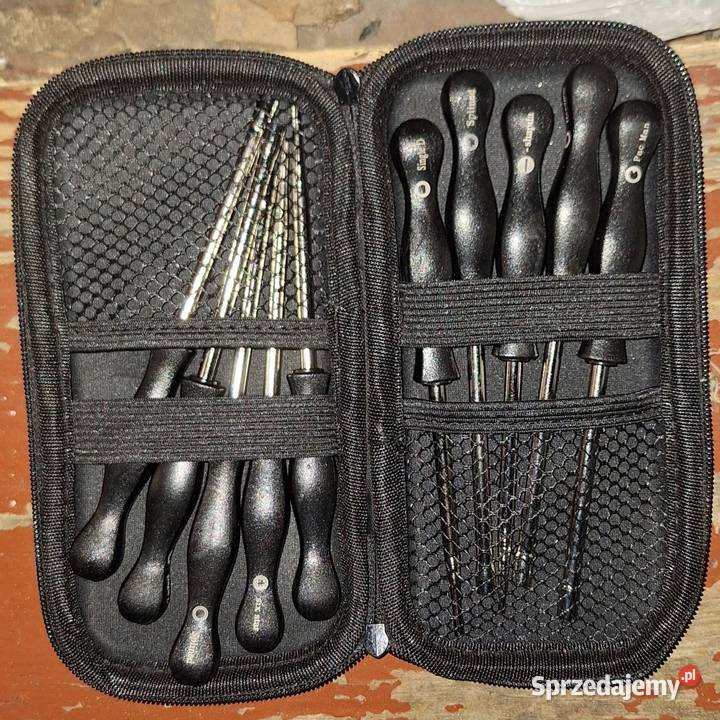 Klucze do gazników Radzanów