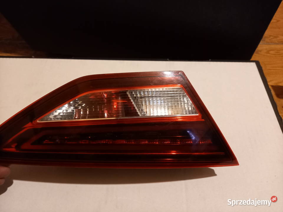 seat leon 5f 5F0945307D valeo lampa lewa tył osobowe Pozostałe podkarpackie Przemyśl