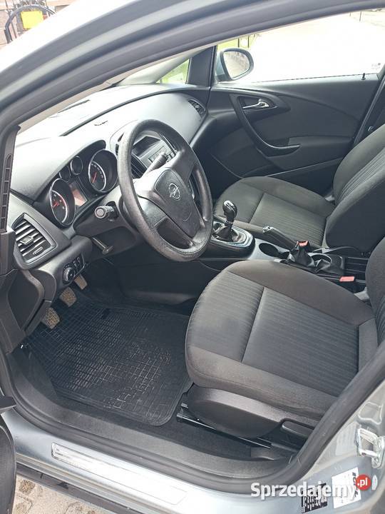 Opel Astra J szary Tyszowce