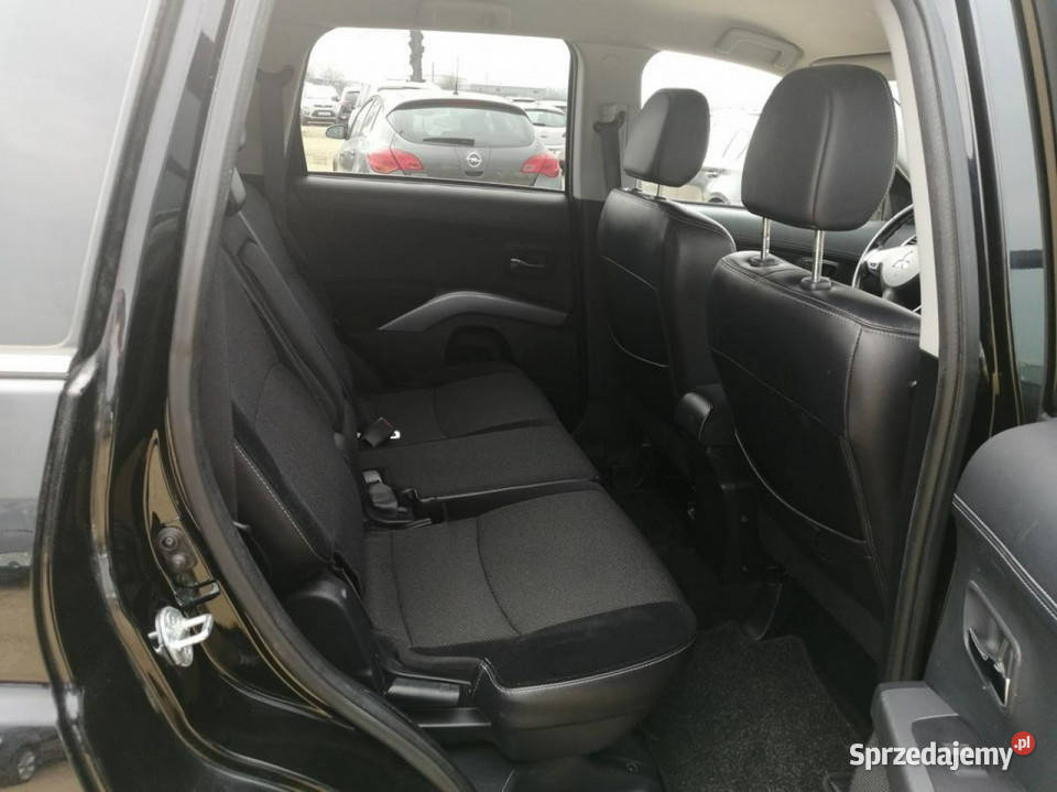 Mitsubishi Outlander 20 140 4x4 klima parktronik dolnośląskie Strzegom