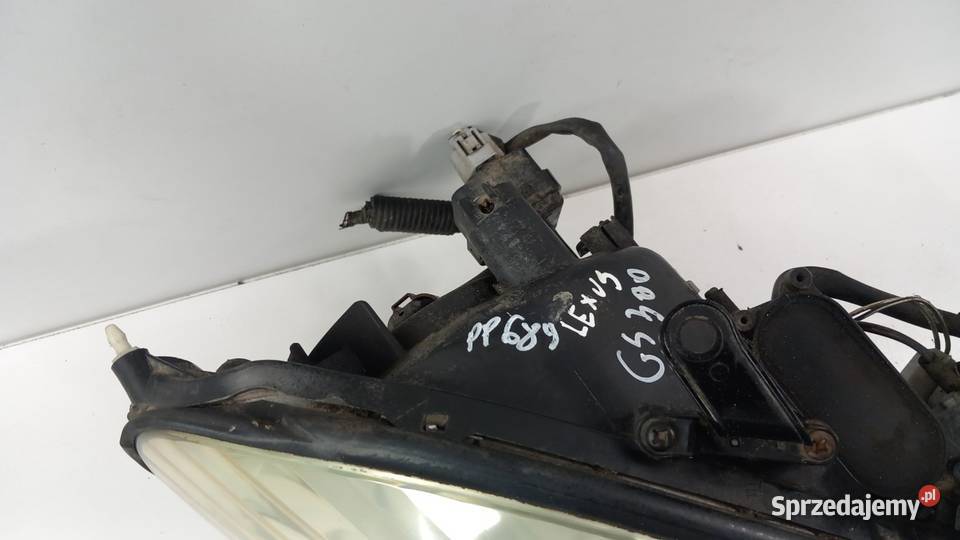 LEXUS GS300 LAMPA PRZÓD PRAWA Zbierkowo