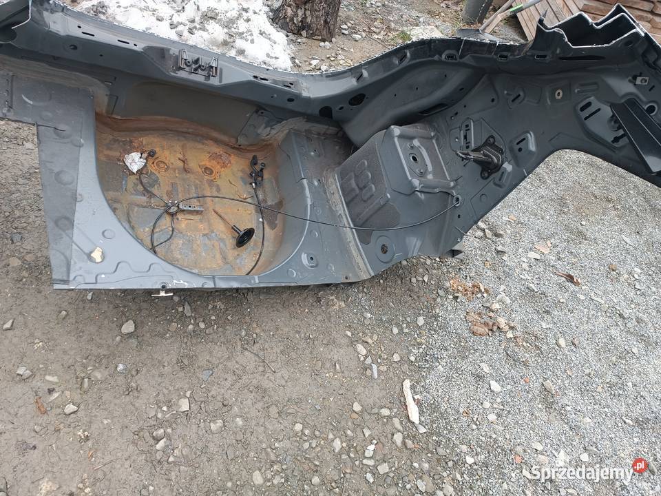 Wannapas tyłbłotnik lewy Rok produkcji 2017