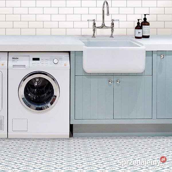 płytki podłogowe winylowe samoprzylepne ALFAMA Wyposażenie wnętrz