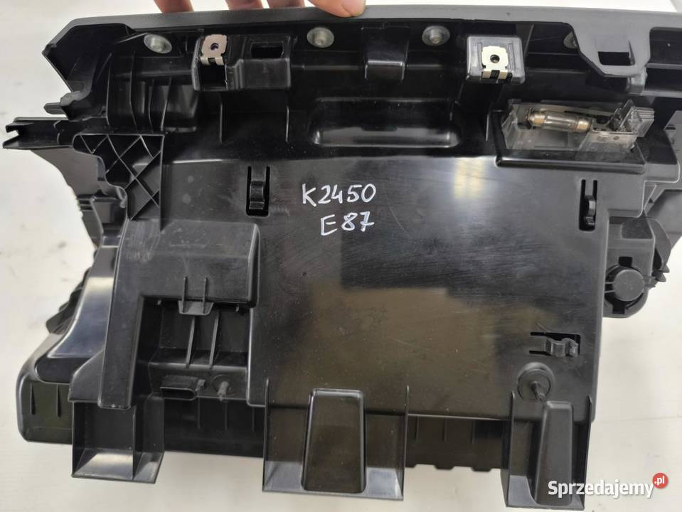SCHOWEK PASAŻERA BMW 1 E87 E81 LIFT 698256306 osobowe wielkopolskie