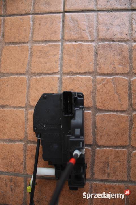 ZAMEK DRZWI LEWY PRZÓD 3 PIN NISSAN NOTE E11 wielkopolskie