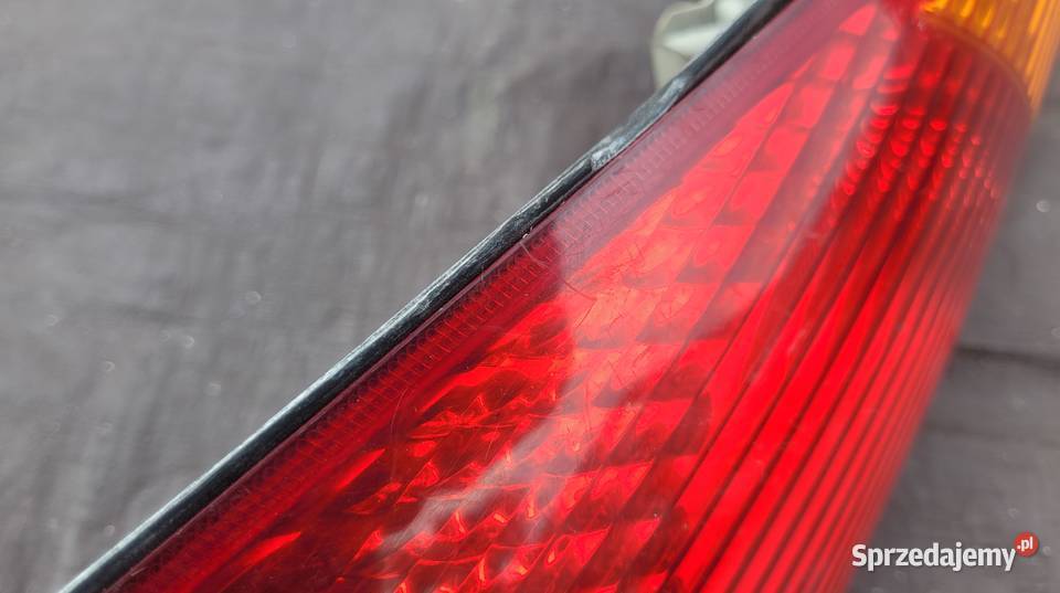 FORD FOCUS I MK1 LAMPA PRAWA TYLNA PRAWY TYŁ śląskie Ruda Śląska