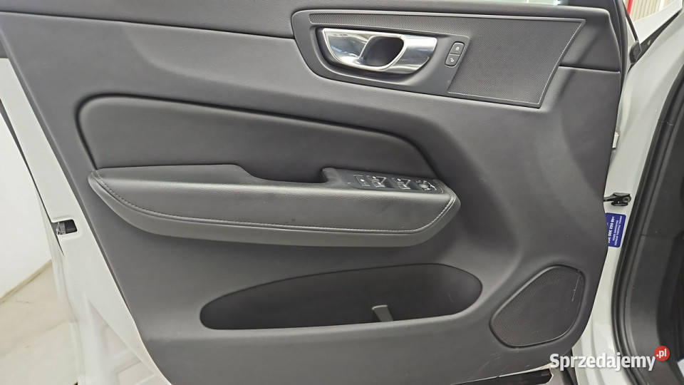 Volvo XC 60 B4 D Core aut Z Polskiego Salonu Zarejestrowany w Polsce XC 60 mazowieckie Warszawa