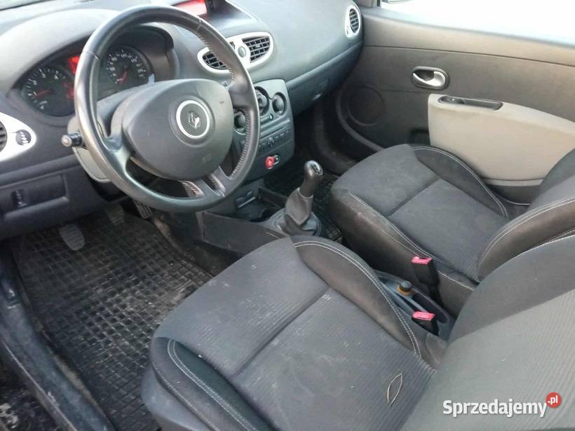 RENAULT CLIO 15 DCI KLIMATYZACJA WAŻNE OC I PT Grójec sprzedam