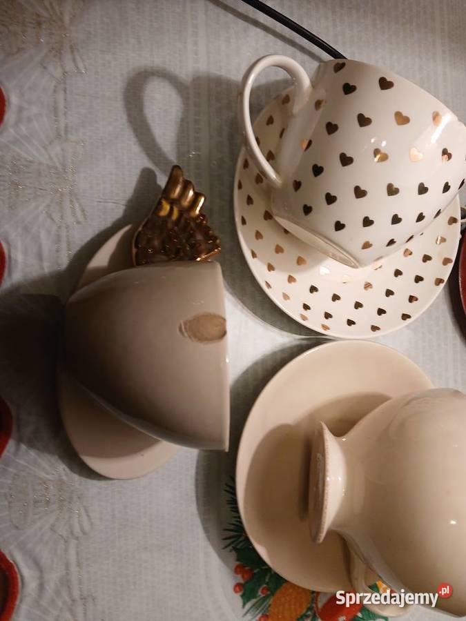 Porcelanowe kubki w serduszka i filiżanki mazowieckie Warszawa