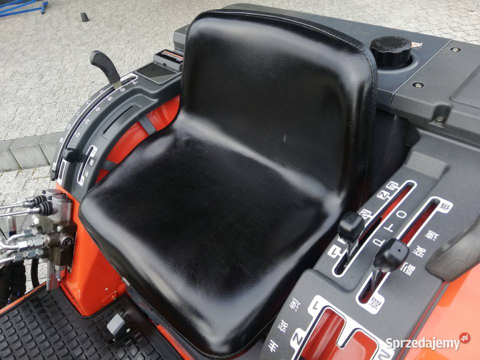 Traktor japoński KUBOTA Aste A15 diesel Pług Kobiele Wielkie