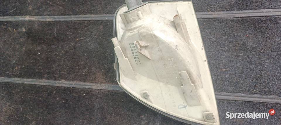 Kierunkowskaz Prawy Przód Passat B5 p2 osobowe Kierunkowskazy Myszków