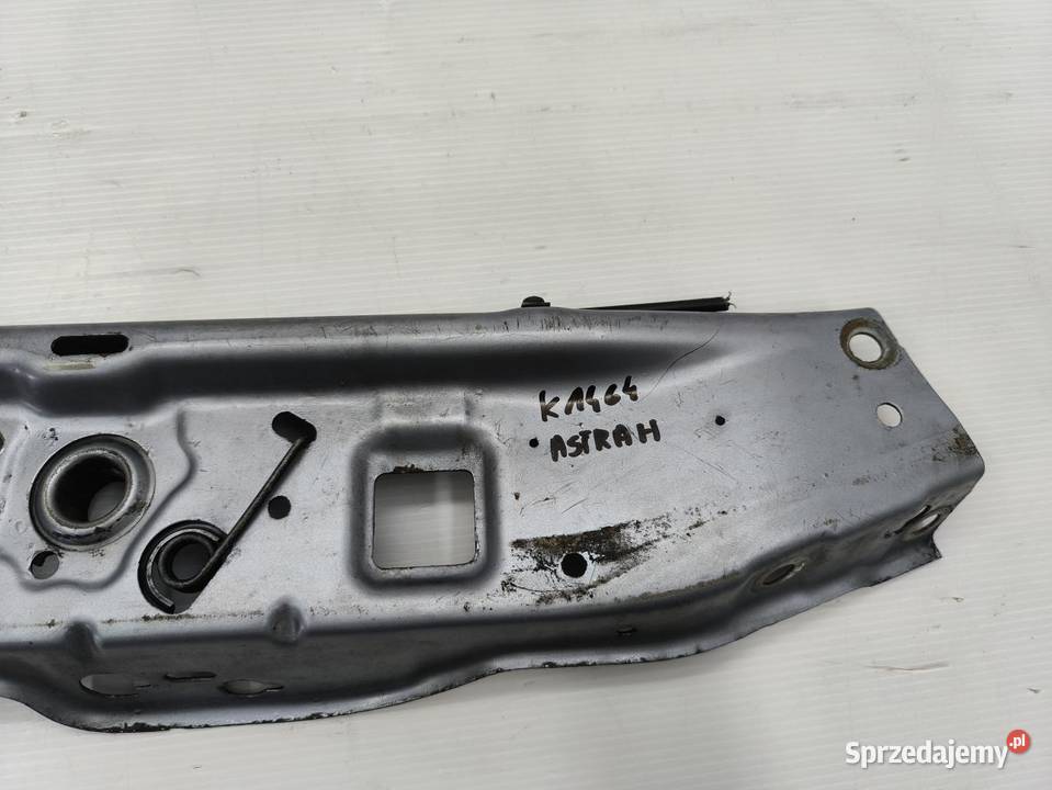 PAS PRZEDNI WZMOCNIENIE GORNE OPEL ASTRA H III
