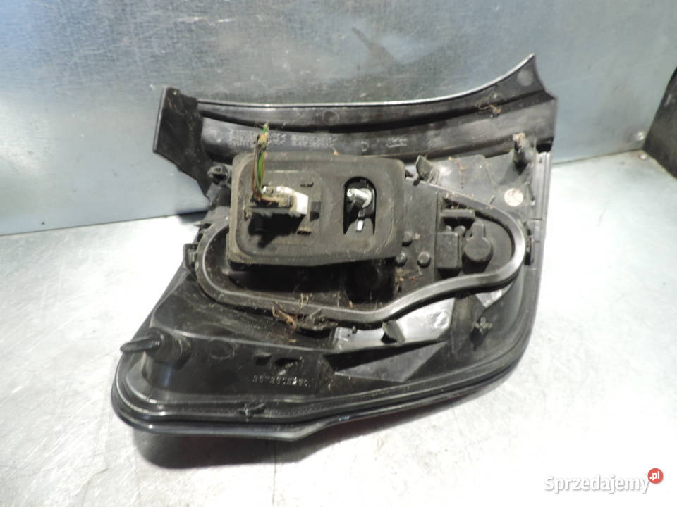 CITROEN C3 2 II LAMPA PRAWY TYŁ Nowy Sącz