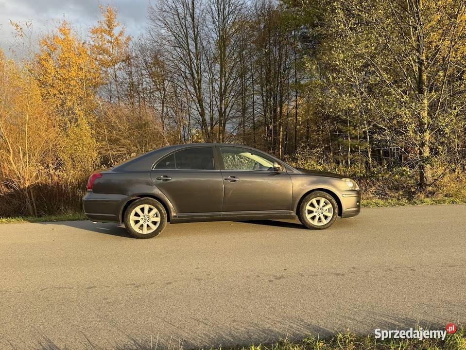 Toyota Avensis 20 d4d 6 biegów 182 ESP Mińsk Mazowiecki