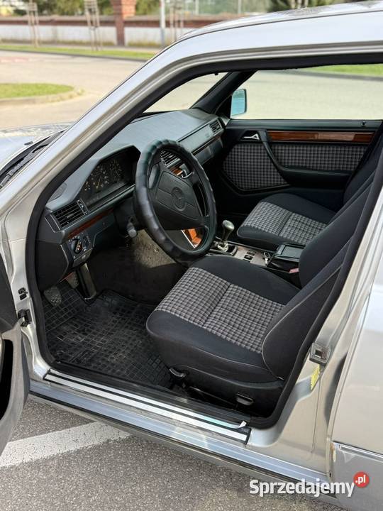 Mercedes W 124 25l diesel 1995 nieuszkodzony Środa Śląska sprzedam