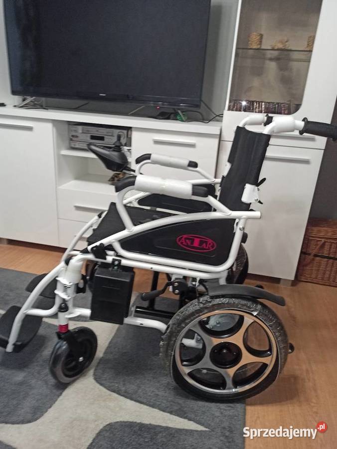 Wózek inwalidzki elektryczny nowy AT52304 Białystok sprzedam