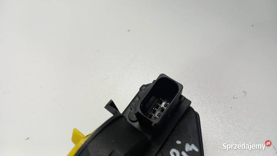 OPEL ZAFIRA C ZAMEK DRZWI TYŁ LEWY 6 PIN Zbierkowo