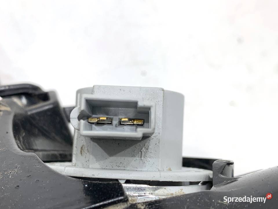 LAMPA TYŁ PRAWA WEWNĘTRZNA OPEL CORSA E 39012624 podkarpackie