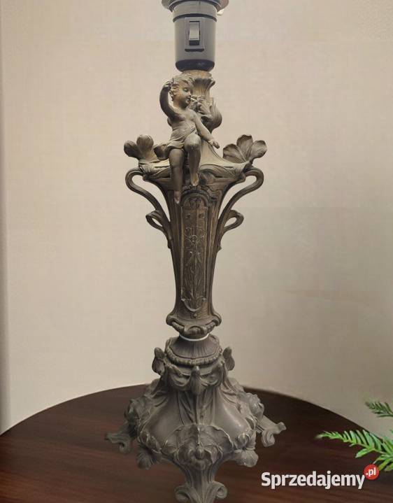 Lampa stołowa figuralna w stylu empire cynkal Bronisze