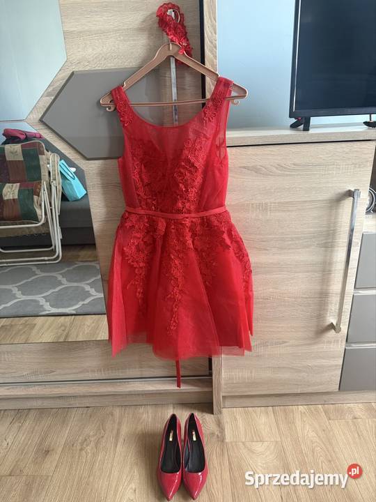 Sprzedam suknie z butami na studniówkę Nakło nad Notecią