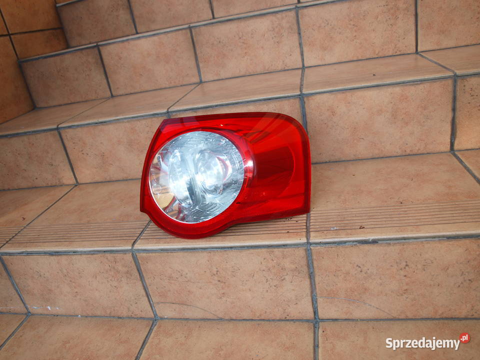 VW Passat B6 Kombi lampa prawa tył Led 2005 Kalisz sprzedam