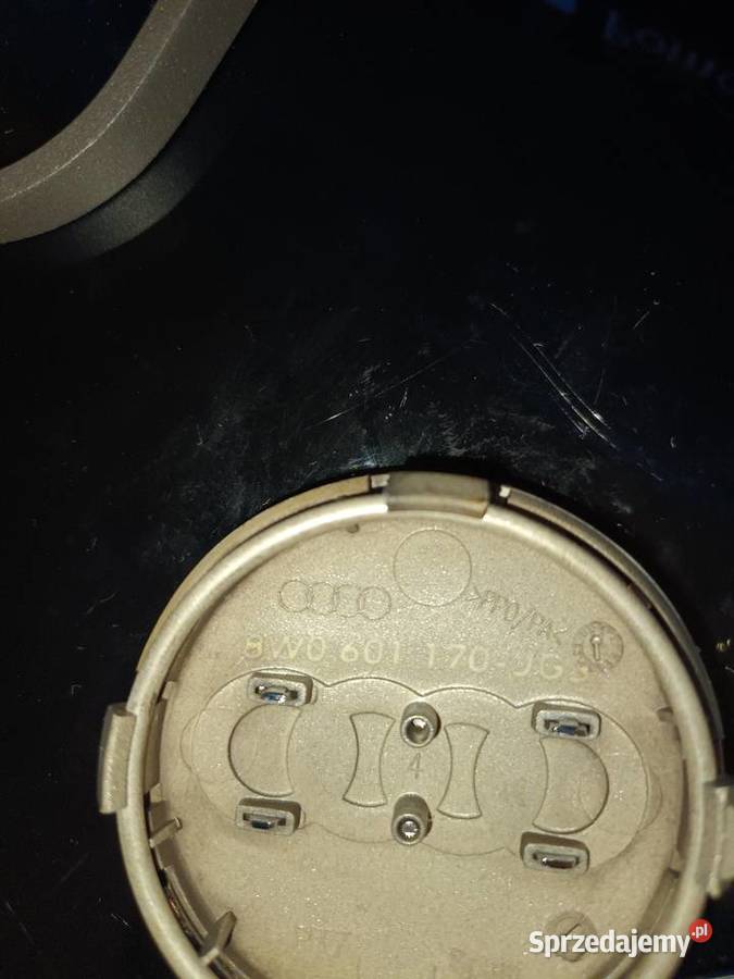 Oryginalne Dekielki Audi 61MM 8W0 Nowa Sól