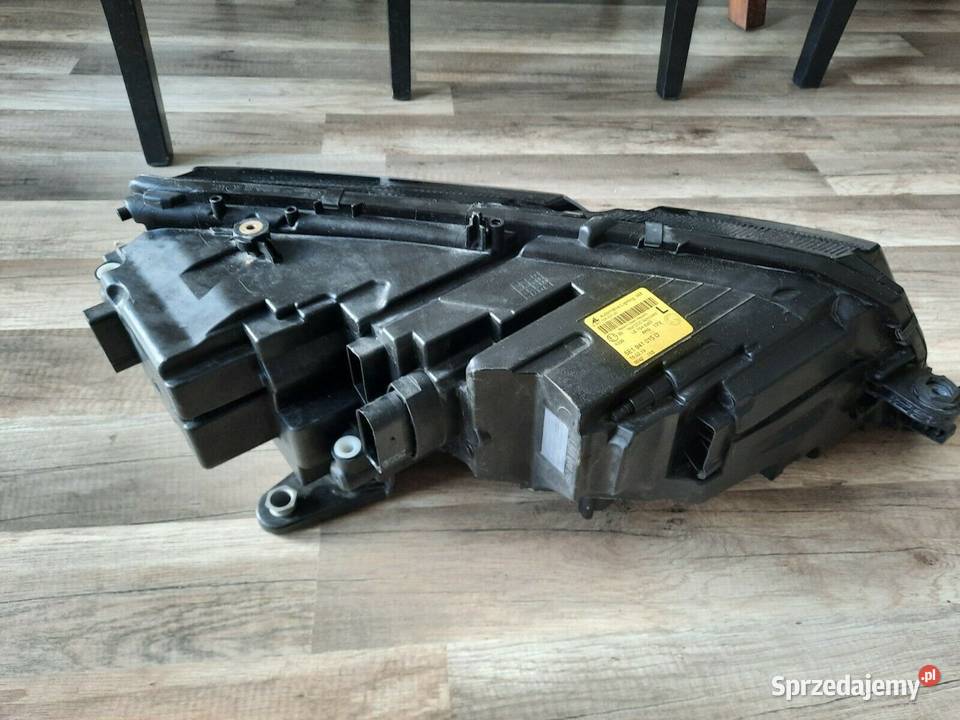 REFLEKTOR LEWY OCTAVIA III LIFT FULL LED lampy przednie Motoryzacja dolnośląskie Świerzawa