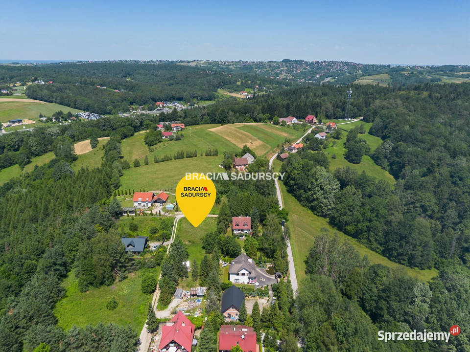 sprzedaży gruntu 762m2 Głogoczów