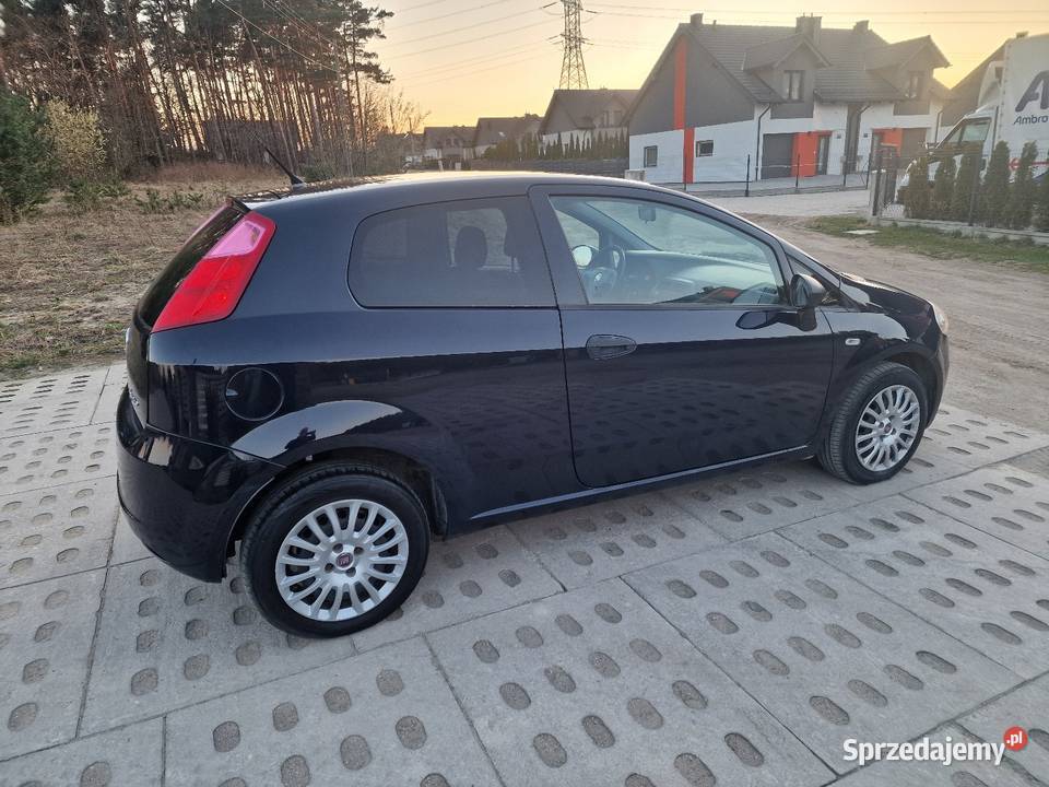 Fiat GrandePunto 14benzSalonPL1właściciel Grande Punto