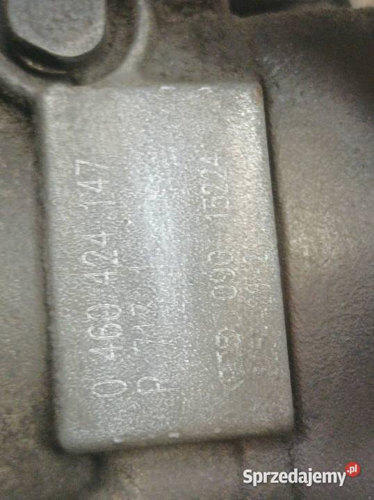 POMPA WTRYSKOWA 0460424147 09015224 28 TD Opel