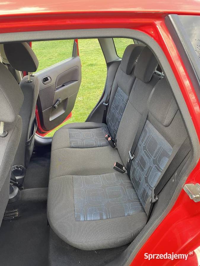 Ford fiesta 2006 czerwony drugi wlaściciel Zgierz